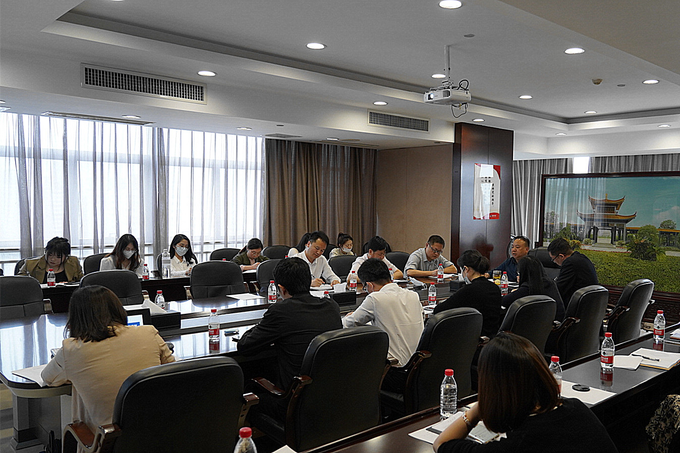 华体会官方端网站登录入口-华体会(中国)召开2022年度宣传工作会议