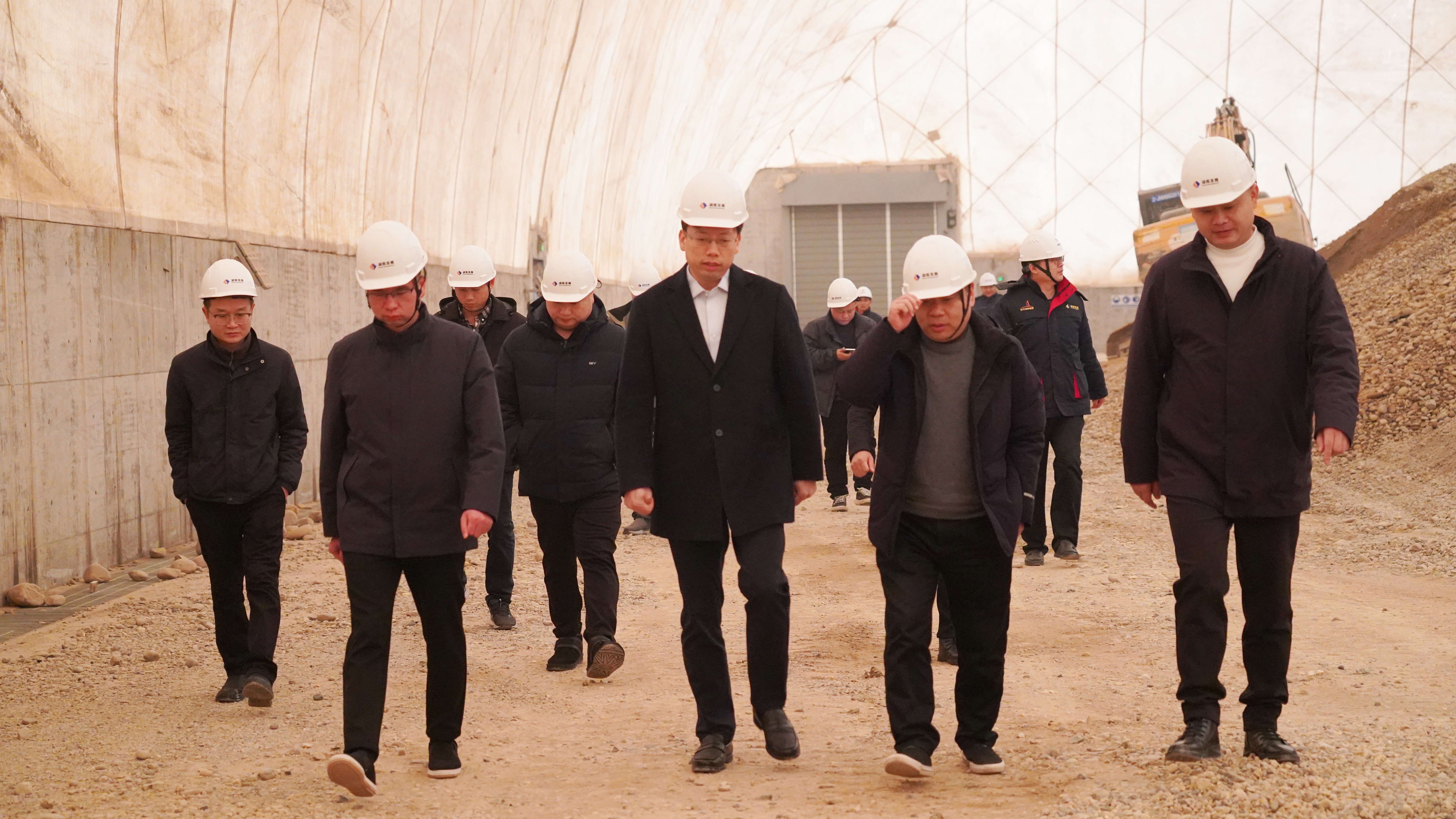 沅江市委副书记张心镜一行调研华体会官方端网站登录入口-华体会(中国)机制砂和砂石集散中心项目