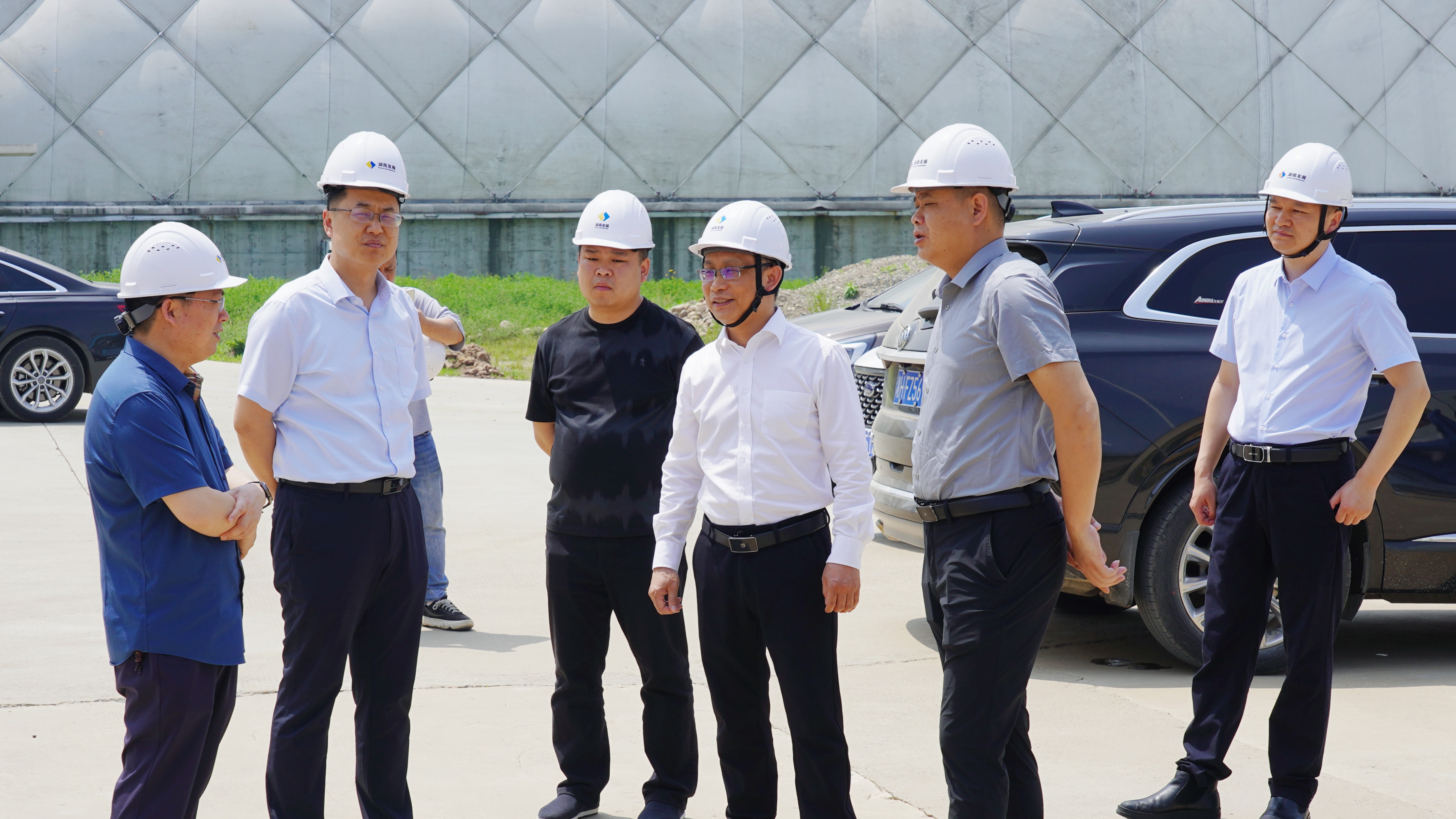 益阳市发改委一行调研华体会官方端网站登录入口-华体会(中国)机制砂项目