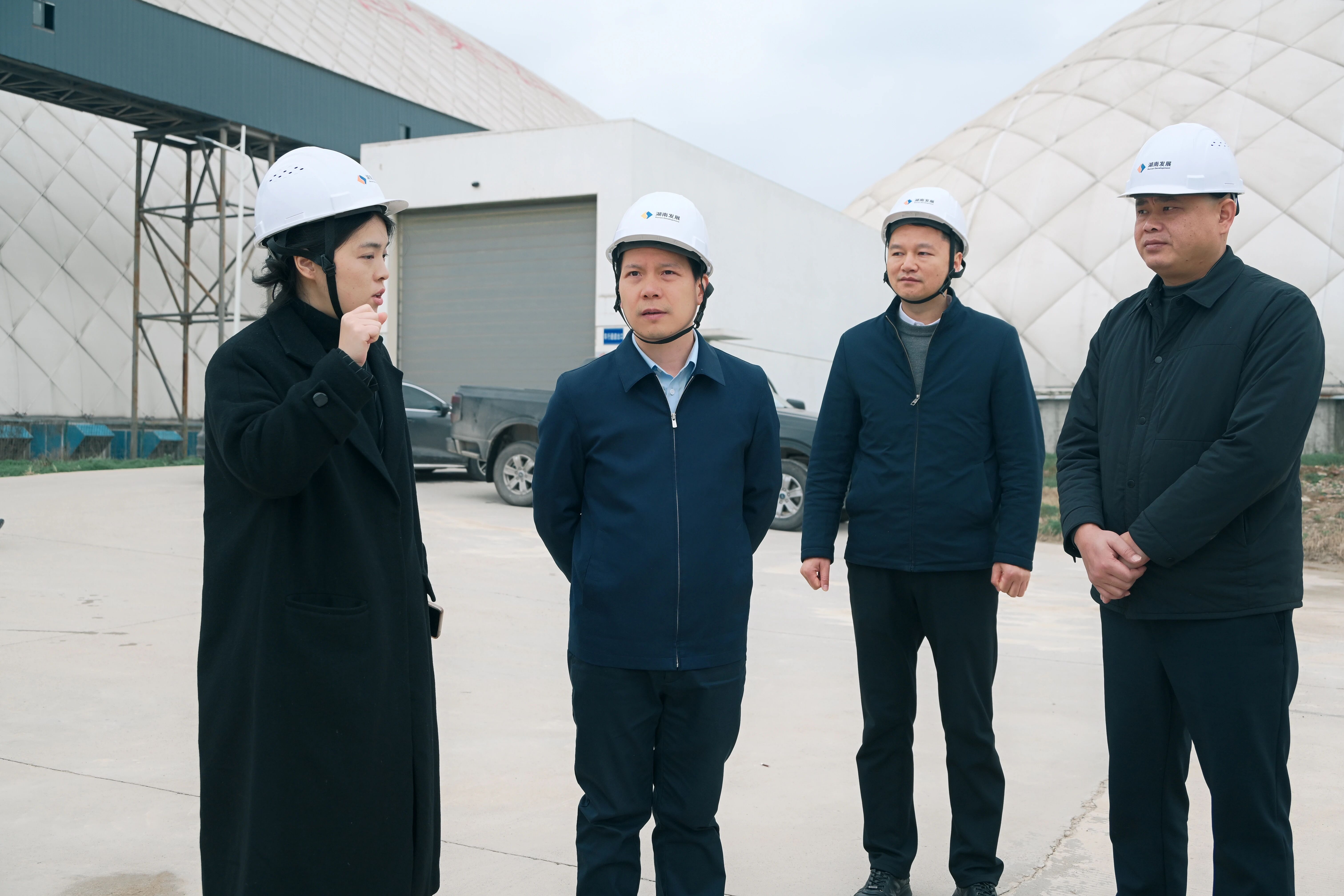 廖江华调研华体会官方端网站登录入口-华体会(中国)机制砂和砂石集散中心项目