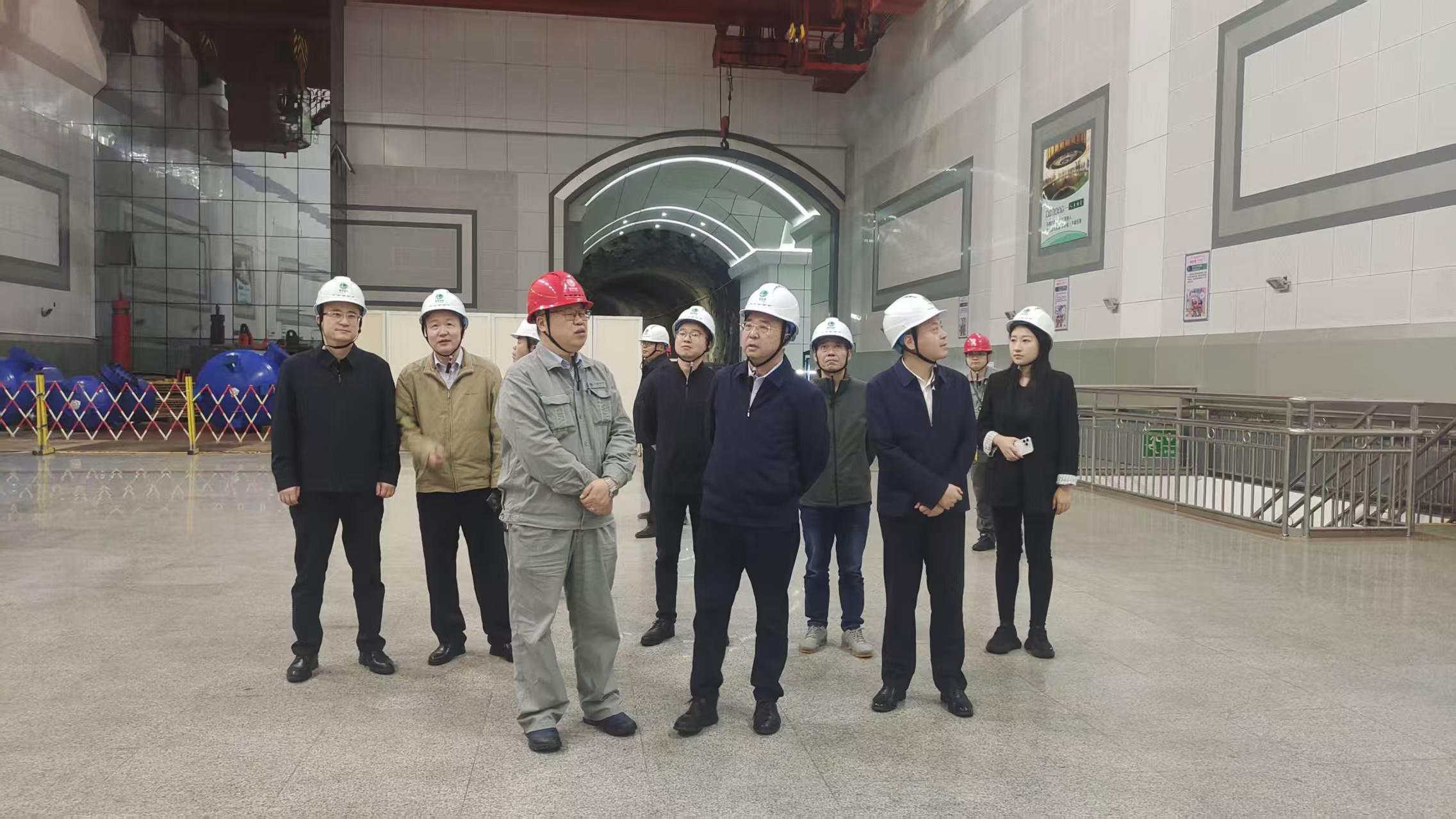 华体会官方端网站登录入口-华体会(中国)赴凤滩水力发电厂学习交流